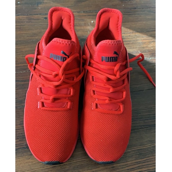 Red Men Pumas - Picture 2 of 2